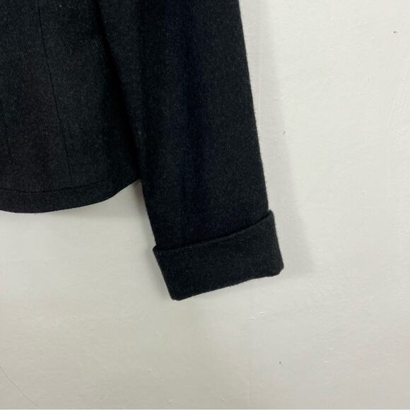 BOSTON PROPER FITTED CROPPED WOOL BLEND GRAY BLAZER ALABASTER BUTTONS Size 4 - Picture 5 of 11